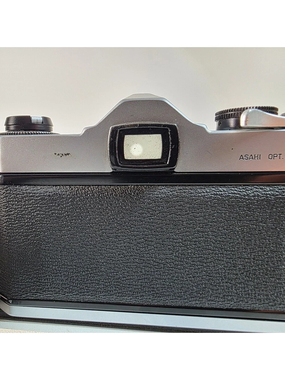 Honeywell Pentax SP 1000 Film SLR w/Auto Focal 135mm f/2.8 & Cold Shoe Grip
